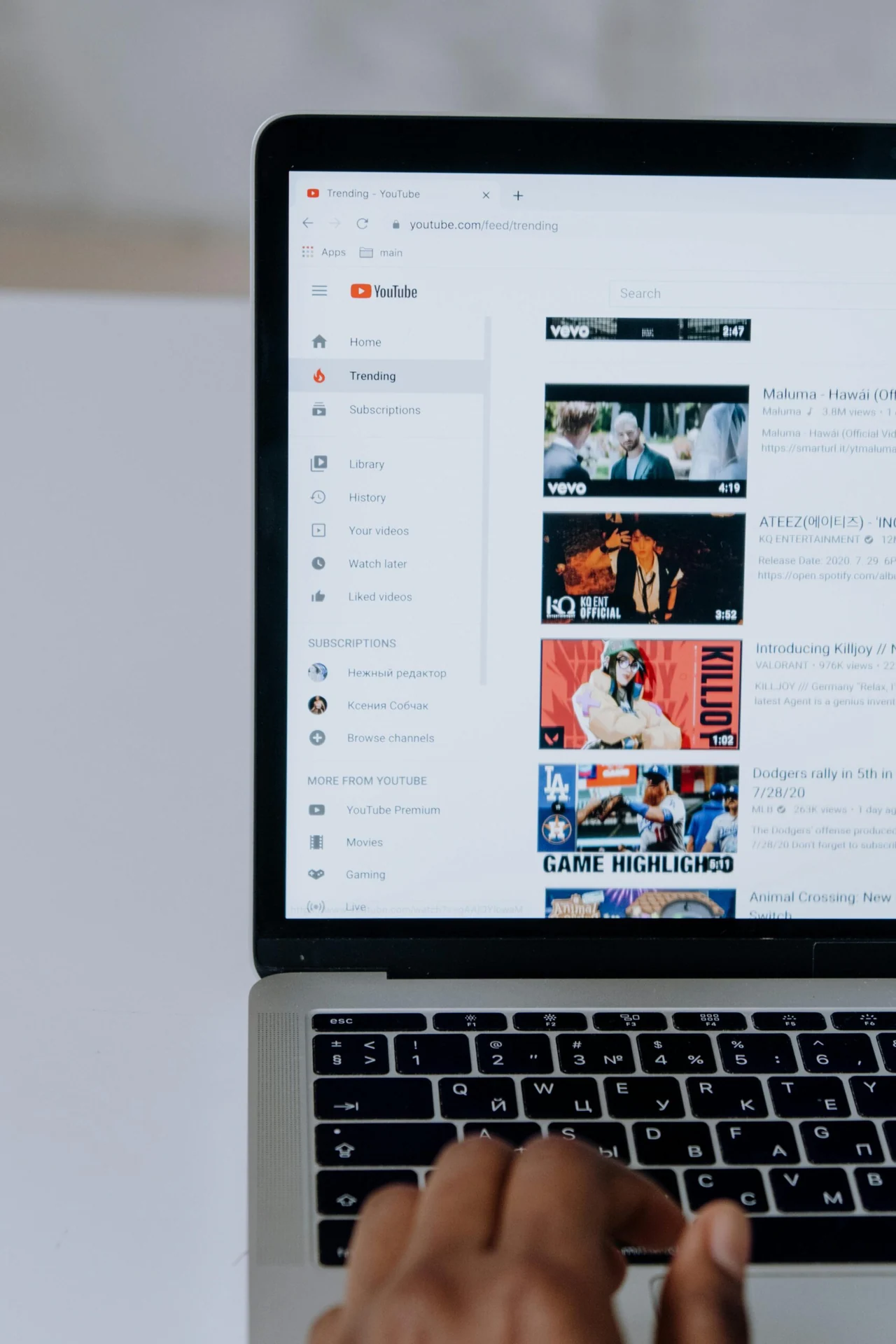 Cómo crear un banner de YouTube: guía completa