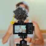 Tell a Story, Win a Customer: Using Facebook