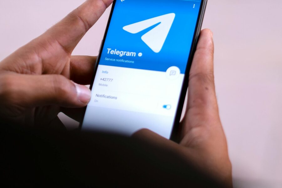 History of Telegram: Innovation and Privacy in Instant Messaging